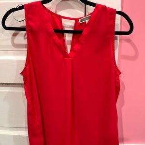 I am selling my the clothes that I don’t use anymore more, to donate to families